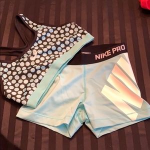 Nike Pro Dry Fit Bra and Spandex Set